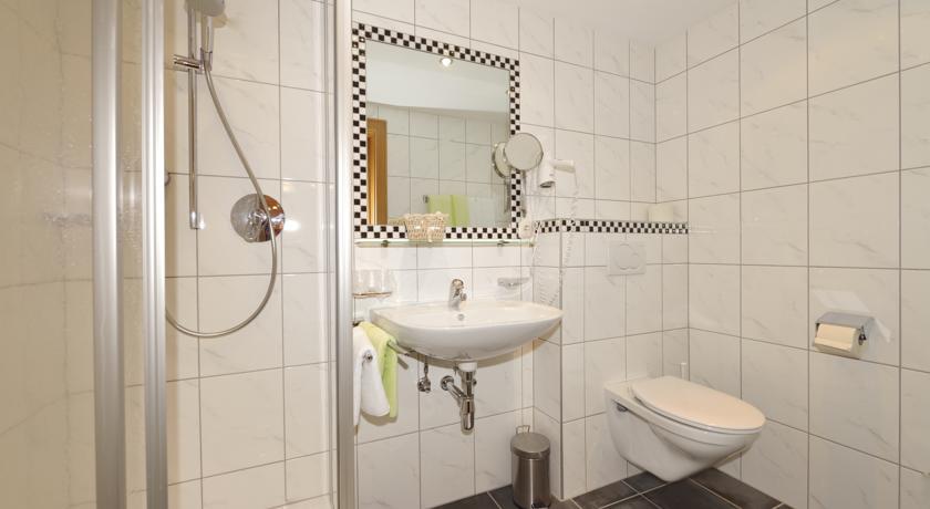 Hotel Garni Viktoria Sankt Anton am Arlberg Quarto foto